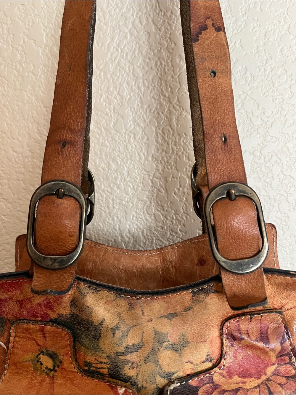 Patricia Nash leather floral bag - Picture 3 of 13